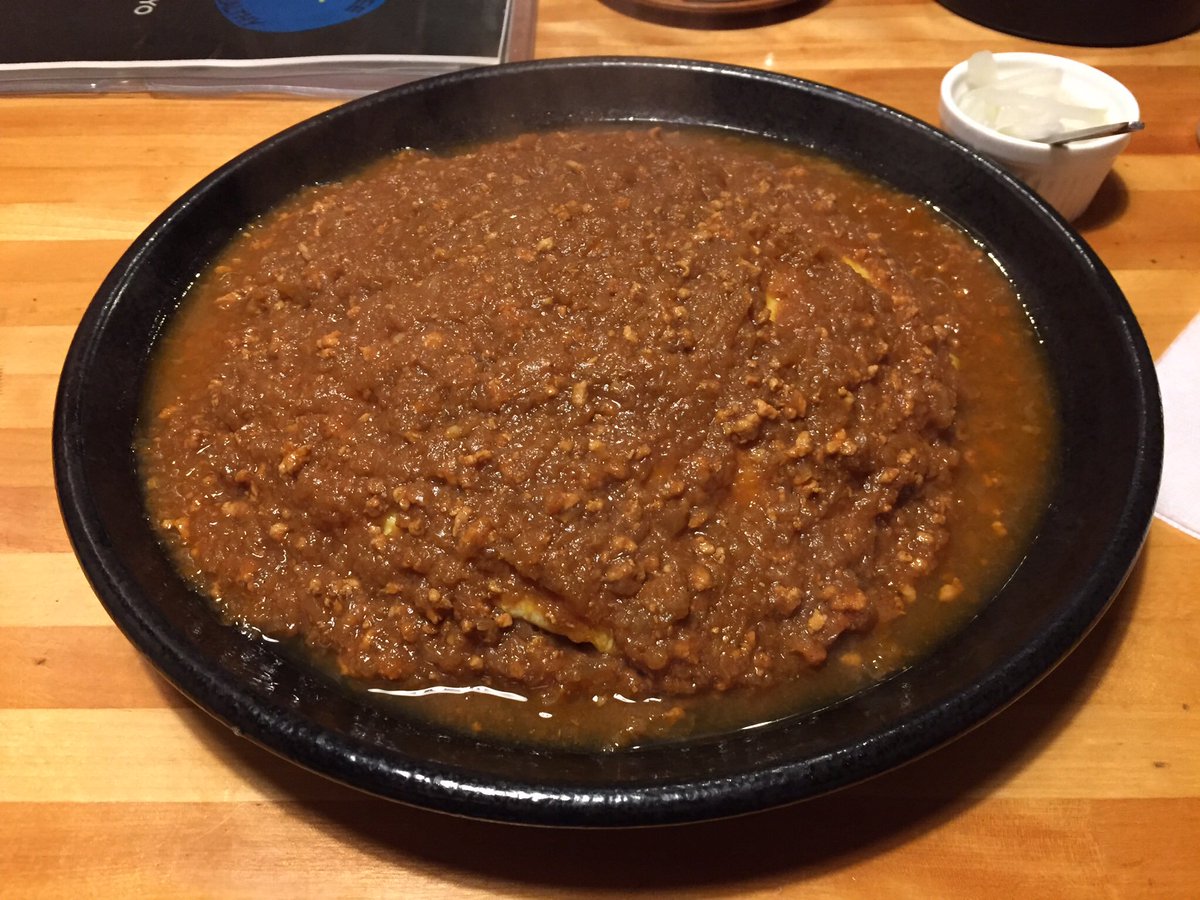 大皿のカレーライス
